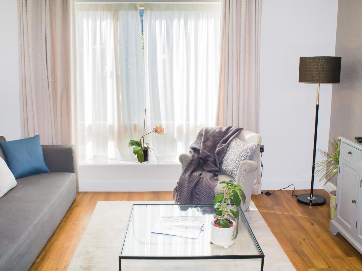 Henge House, Bluestone Apartment Bath Eksteriør bilde