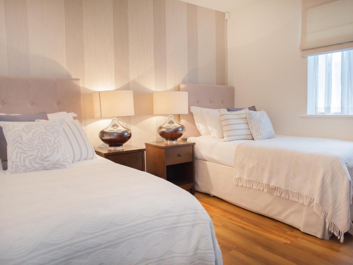 Henge House, Bluestone Apartment Bath Eksteriør bilde